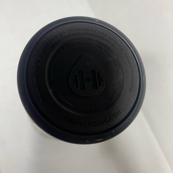 HydroJug Black Camo Water Bottle – Large Reusable Jug with Flip Top Lid - Picture 9 of 11